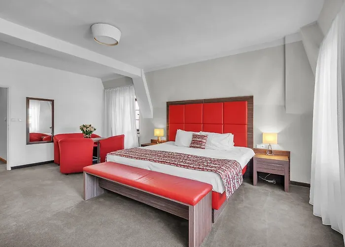 Hotel Nelly Kellys Trutnov, Czech Republic